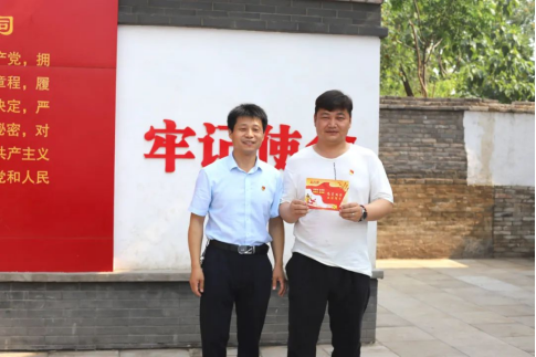 “賡續(xù)革命傳統(tǒng)，強化使命擔(dān)當(dāng)”——焦作安彩開展建黨101周年主題黨日活動
